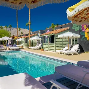 **** Hotel Fleur Noire United States