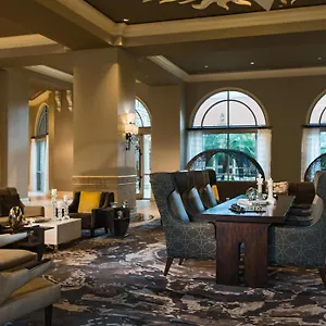 **** Hotel Renaissance International Plaza United States